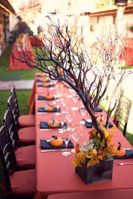 Adoring this fall wedding table setting Simply stated and yet so fantastic
